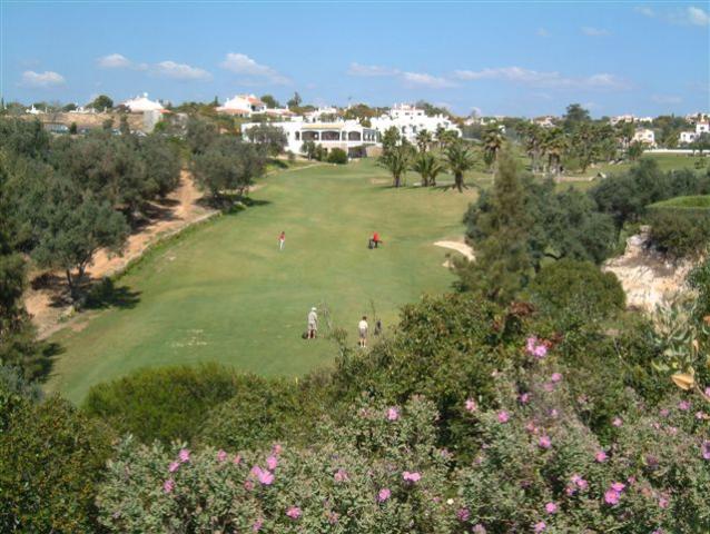 gal/Vale_de_Milho_golf/9th Hole.JPG